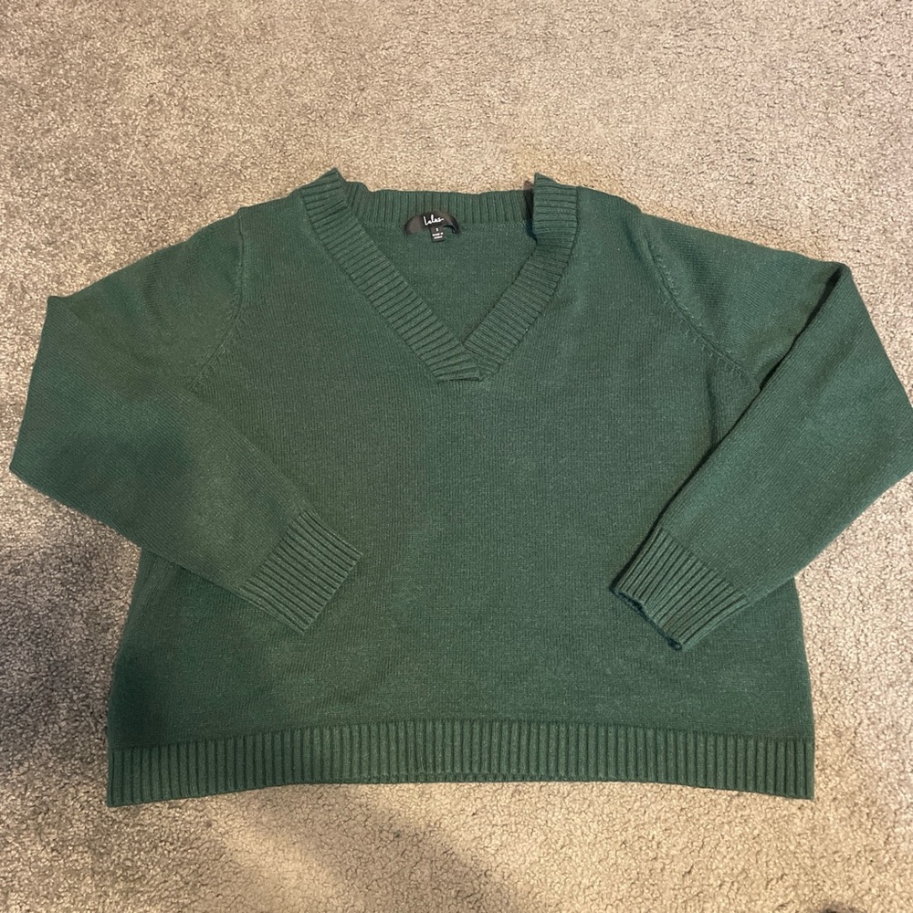Lulú ‘s V-Neck Forest Green Sweater